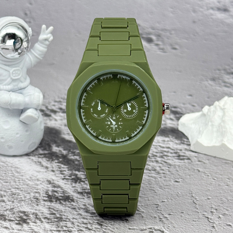 Модные кварцевые часы известно – обзор и цена Luxury Watch Maker